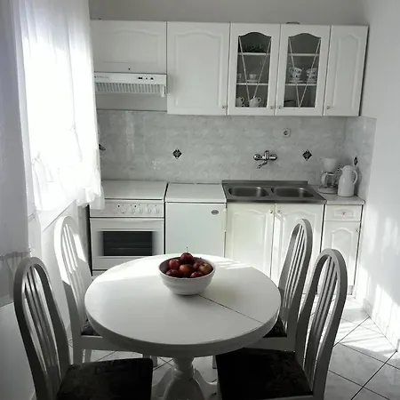 Apartment In With Sea View, Terrace, Wi-fi