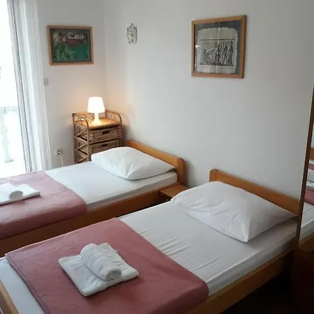 Apartment In With Sea View, Terrace, Wi-fi Sukosan